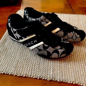 Coach jenney shoes never worn